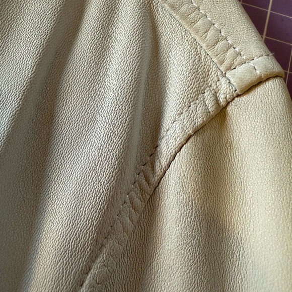 Women's White Leather Jacket - Picture 13 of 14